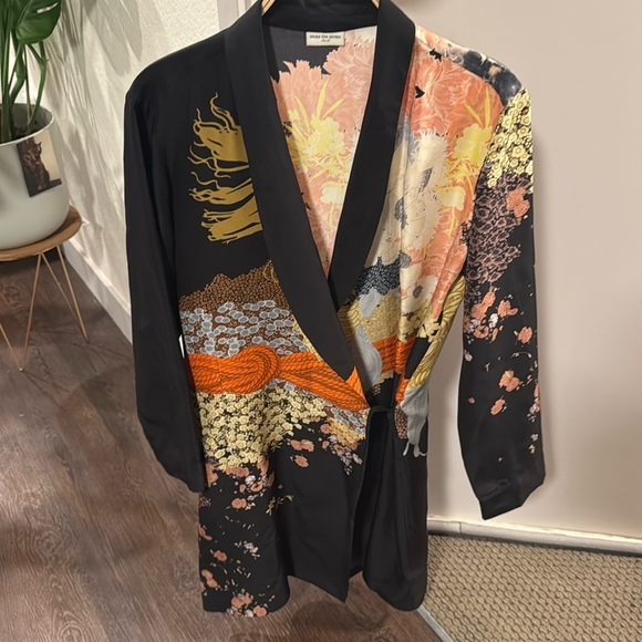✅SOLD✅💮🪷Silk Dries Van Noten side tie jacket robe floral print small - Picture 7 of 17